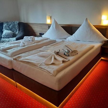 Hotel Haus Krone Bexbach Екстер'єр фото