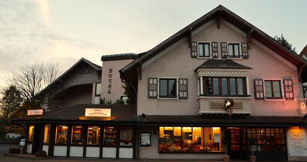 Hotel Haus Krone Bexbach Екстер'єр фото